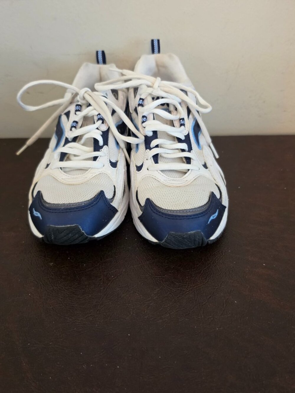 The Saucony Grid Challenger 11 in White/Navy, size 8-1/2,